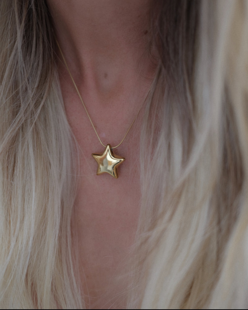 Star Necklace - Gold