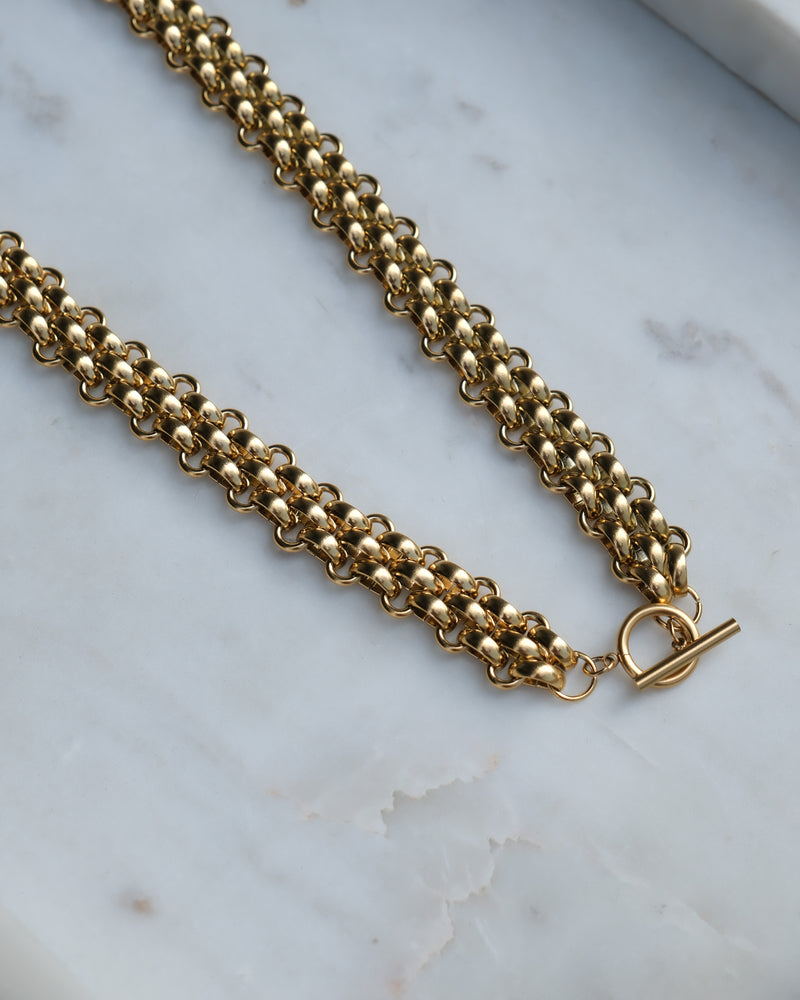 Willa Necklace – Gold