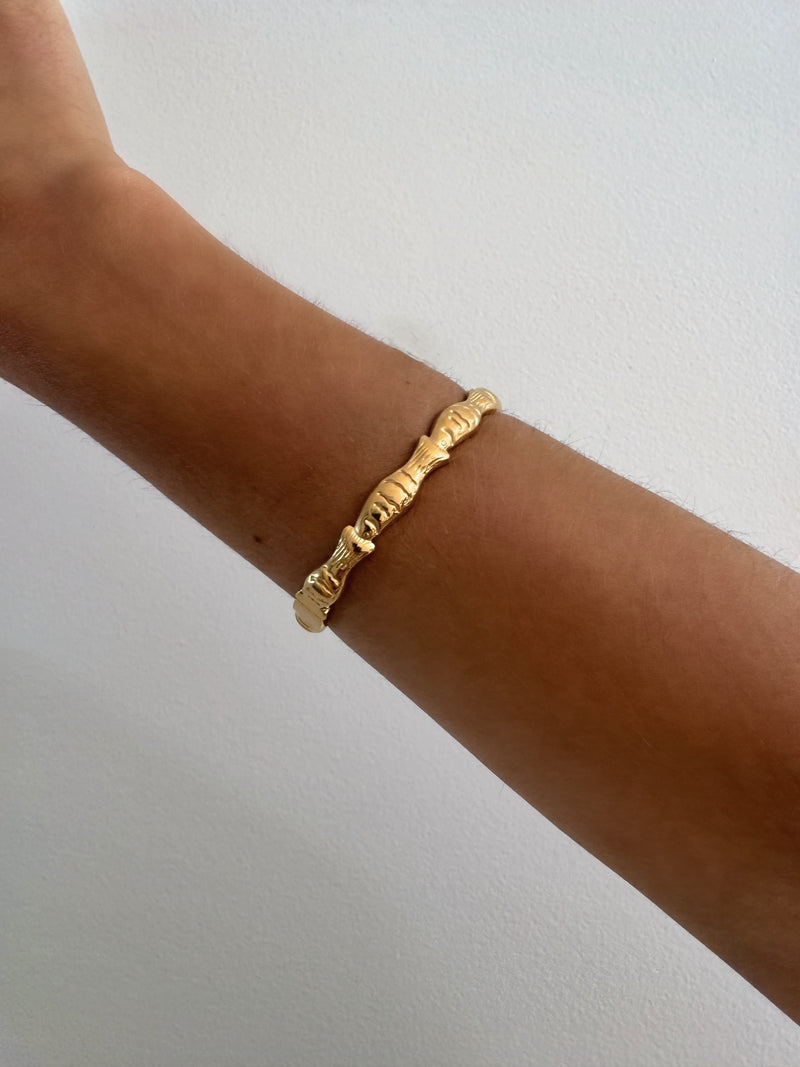Fish Bangle - Gold