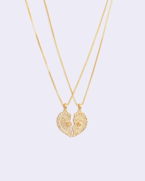 Te Amo Necklace Set