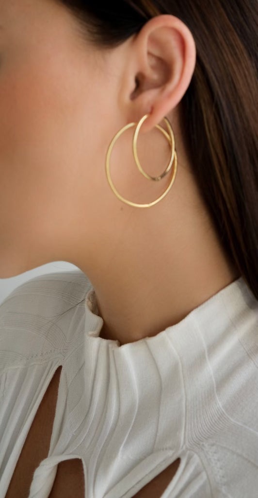 Elle Hoops